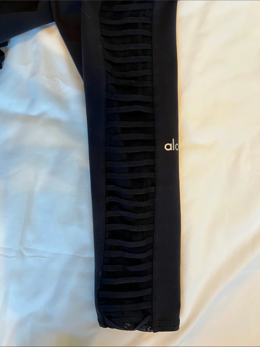 Alo Yoga High-Waist Prism Capris NEVER WORN tag still on